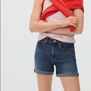 Everlane | Dark Blue | Cuffed Denim Short